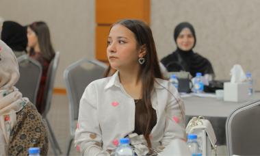 Adolescents' girls graduation ceremony Iraq